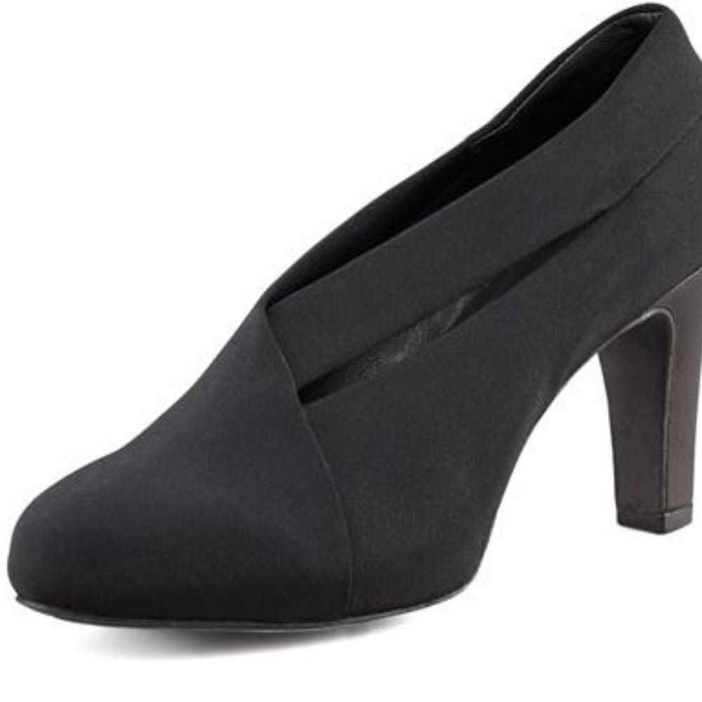 Eileen Fisher Peek Grosgrain Bootie Size 9.5‎